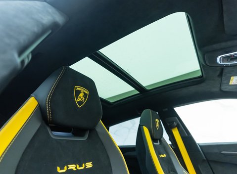 Lamborghini Urus Performante 11