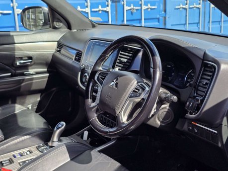 Mitsubishi Outlander 2.4h TwinMotor 13.8kWh 4h SUV 5dr Petrol Plug-in Hybrid CVT 4WD Euro 6 (s/s 19