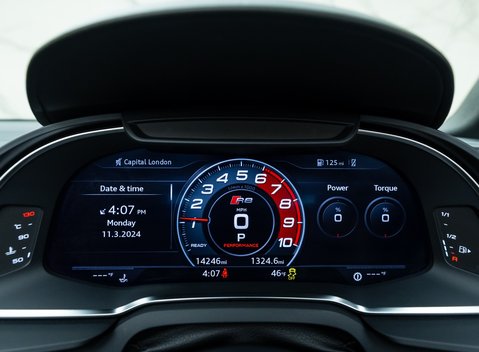 Audi R8 V10 Spyder 19