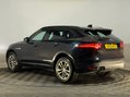 Jaguar F-Pace R-SPORT AWD 9