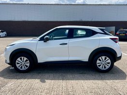 Nissan Juke 1.0 Juke Visia DiG-T 5dr 11
