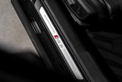 Audi RS6 Avant QUATTRO CARBON BLACK. VAT Q. WARRANTY. HEATED & COOLED SEATS. B & O. 61
