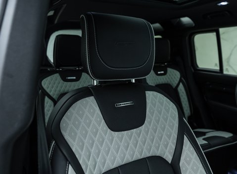 Land Rover Defender 110 V8 Carpathian Edition OVERFINCH 16