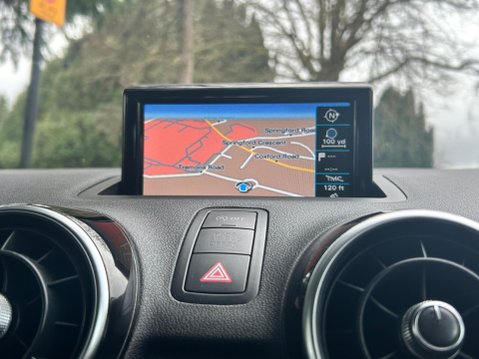 Audi A1 SPORTBACK TFSI S LINE 4