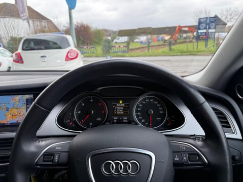 Audi A4 2.0 TDI SE Technik Euro 5 (s/s) 5dr 31