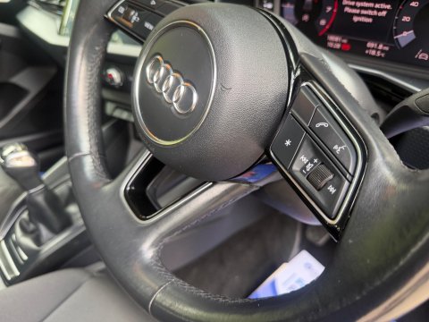 Audi A1 1.0 TFSI 25 Technik Sportback Euro 6 (s/s) 5dr 25
