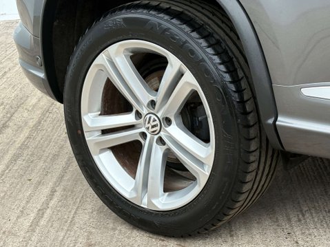 Volkswagen Tiguan 2.0 Tiguan R-Line Edition TDI BlueMotion Technology 4Motion Semi-Auto 4WD 5 11