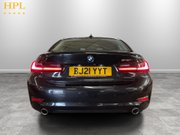 BMW 3 Series 2.0 318i Sport Saloon 4dr Petrol Auto Euro 6 (s/s) (156 ps) 6