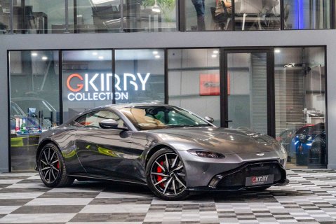 Aston Martin Vantage 4.0 Vantage V8 Auto 3dr 1