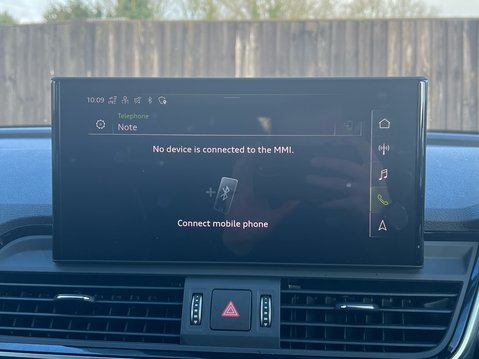 Audi Q5 TFSI QUATTRO S LINE BLACK EDITION 24