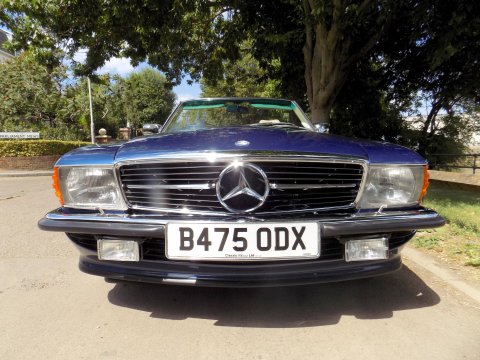 Mercedes-Benz SL Series 380 SL 20