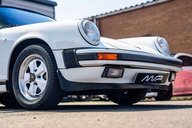 Porsche 911 3.2 Classic Carrera Cabriolet 2dr Petrol Manual (231 bhp) 27