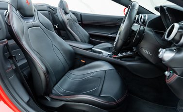 Ferrari Portofino 12