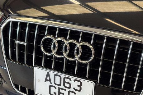 Audi Q3 2.0 TFSI S line SUV 5dr Petrol S Tronic quattro Euro 5 (s/s) (170 ps) 15