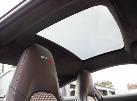 Porsche 911 (991) 50th Anniversary Edition 16