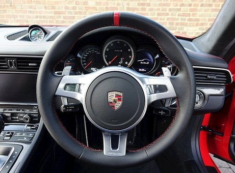 Porsche 911 (991) Turbo S GB Edition 7
