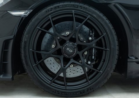 Porsche 718 SPYDER RS