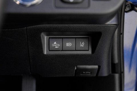 Toyota Yaris VVT-I Y20 18
