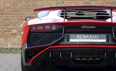 Lamborghini Aventador SV 21