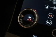 Land Rover Range Rover Velar 2.0 Range Rover Velar R-Dynamic SE D180 Auto 4WD 5dr 43