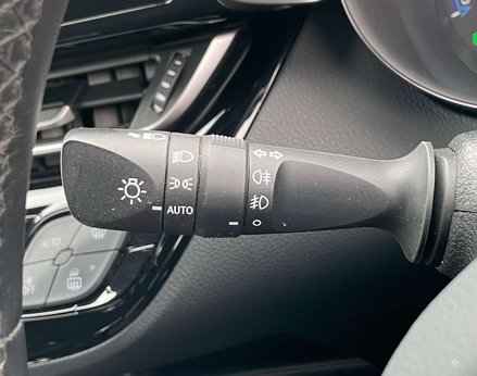 Toyota C-HR 1.8 C-HR Icon HEV CVT 5dr 48