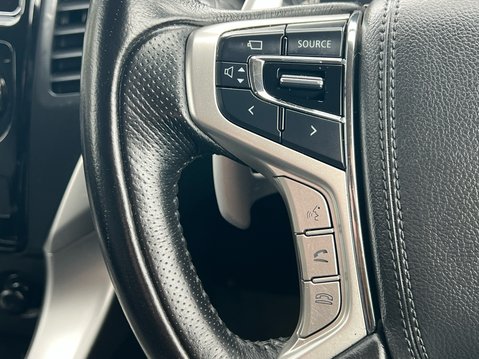 Mitsubishi Shogun Sport DI-D 4 28