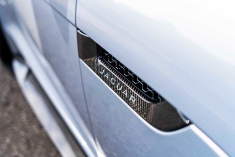 Jaguar F-Type PROJECT 7. 1 OF 250. LIGHTNING SILVER PAINTWORK. LOW MILEAGE. CERAMICS. 9