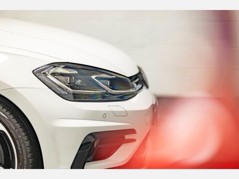 Volkswagen Golf 2.0 TSI R DSG 4Motion Euro 6 (s/s) 5dr 97
