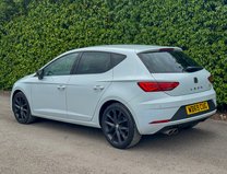 SEAT Leon 1.5 TSI EVO FR Black Edition Hatchback 5dr Petrol Manual Euro 6 (s/s) (150 7