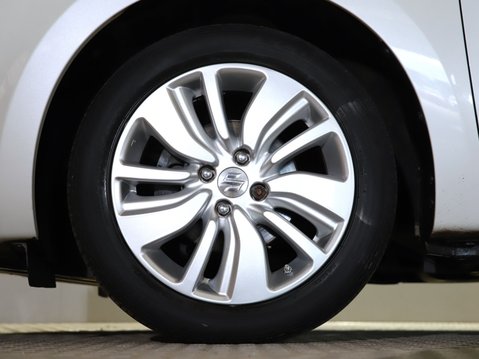 Suzuki Swift 1.0 Boosterjet SZ-T 5dr 15