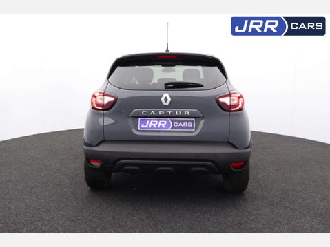 Renault Captur 1.5 Captur Iconic dCi Auto 5dr 9