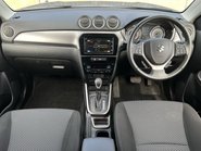 Suzuki Vitara SZ-T 10