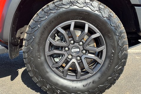 Ford Ranger 3.0 T Raptor Ecoboost - Electric Roller Shutter 36