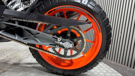 KTM 390 DUKE 2018 ONLY 11K GREAT LOOKING A2 READY ENDURO BIKE 390CC 40
