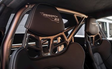 Porsche 911 (991.2) GT3 RS Weissach 15