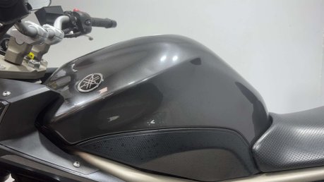 Yamaha XJ6 2010 20K NEW MOT PERFECT A2 BIKE COMMUTER 600CC XJ6 12