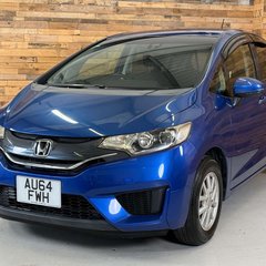 Honda Jazz 1.3L DOHC i-VTEC 1
