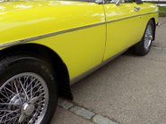 MG B ROADSTER 42