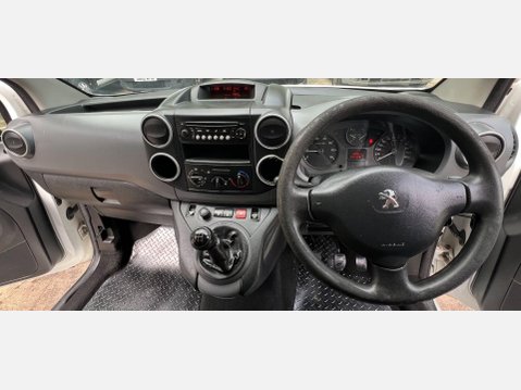 Peugeot Partner 1.6 HDi 850 S Panel Van 4dr Diesel Manual L1 (138 g/km, 90 bhp) 33