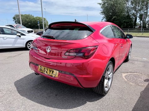 Vauxhall Astra GTC 2.0 SRI CDTI S/S 5