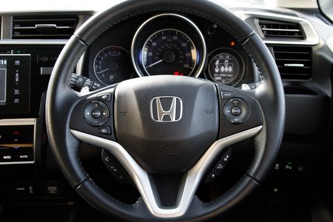 Honda Jazz I-VTEC EX NAVI 20