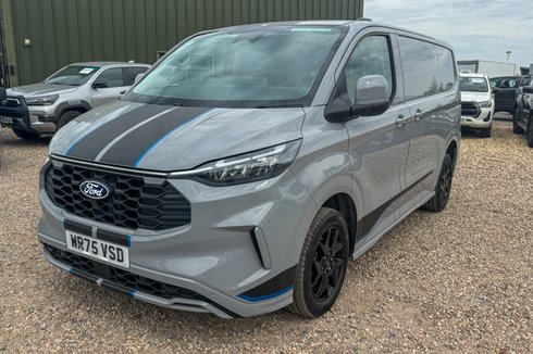 Ford Transit Custom SWB L1H1 Low Roof Sport 320 Air Con Alloys Sensors Cam EURO 6