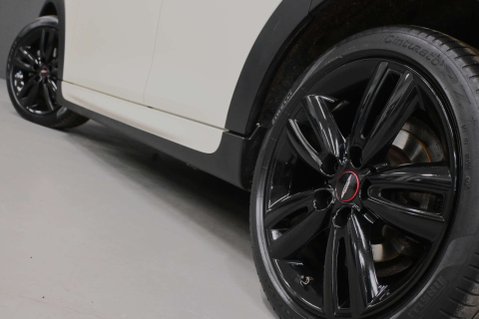 Mini Hatch 1.5 Cooper Sport Auto 5dr 37