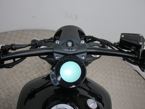 Keeway V-Cruise 125 15