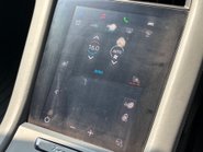 Porsche Taycan Performance Plus 93.4kWh Saloon 4dr Electric Auto RWD (476 ps) 36