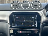 Suzuki Vitara SZ-T 12