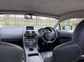 Aston Martin Vantage 4.7 Vantage V8 Auto 3dr 22