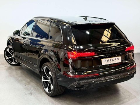 Audi Q7 3.0 TFSIe V6 55 Black Edition SUV 5dr Petrol Plug-in Hybrid Tiptronic quatt 18