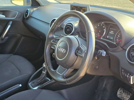 Audi A1 1.4 TFSI Sport Sportback 5dr Petrol S Tronic Euro 5 (s/s) (122 ps) 44