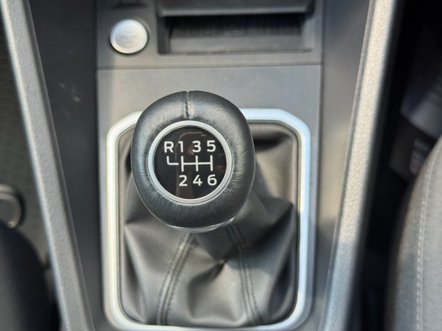 Ford Transit Connect SWB L1H1 [SOLD SM] Low Roof Limited Air Con Alloys Cam Nav EURO 6 38